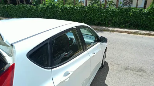 Hyundai Accent RB  4 portes 2012 Accent RB  4 portes