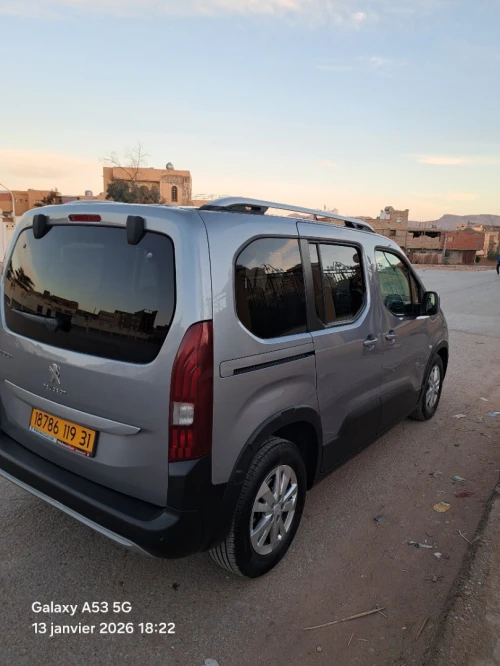 Peugeot Partner 2019 Tepee Allure 