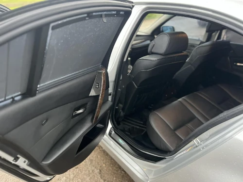 BMW 530i 2009 