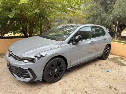 Volkswagen Golf 8 2025 R Black Edition 