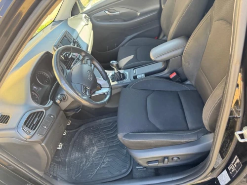 Hyundai i30 2018 Toute options