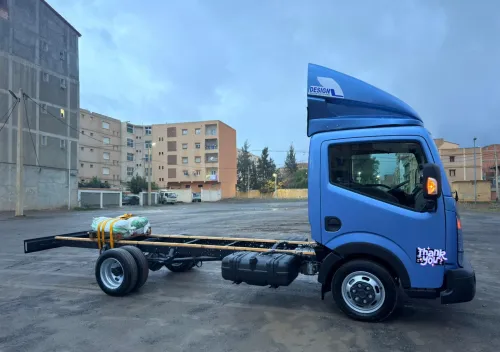 Nossan Cabstar NT400 2017