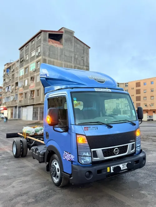 Nossan Cabstar NT400 2017