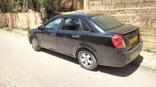Chevrolet Optra 4 portes 2011 Optra 4 portes