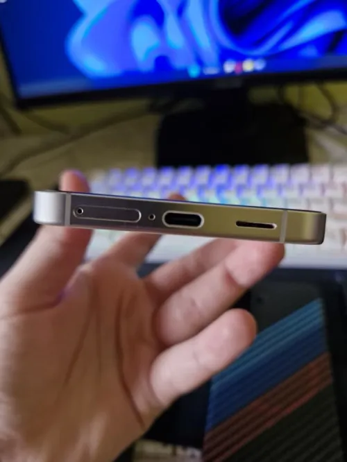 Samsung S24