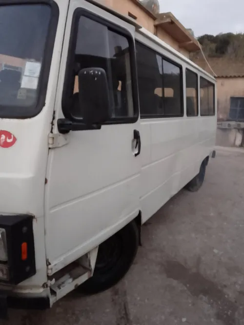 Peugeot G9 Karsan 2002