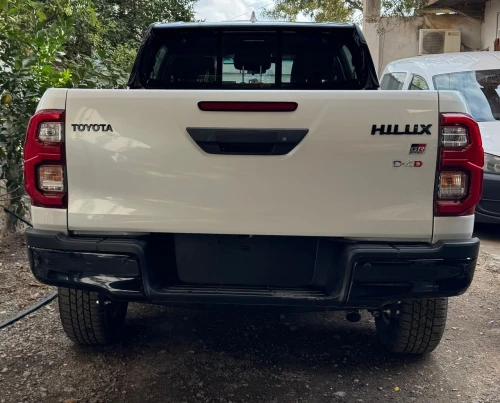 Toyota Revo  2025 GR