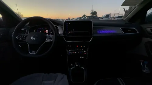 Volkswagen T-Roc 2025 R-Line 