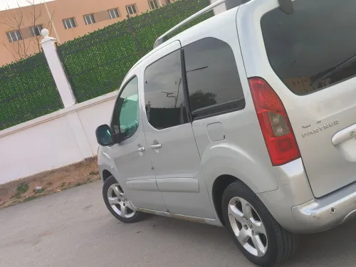 Peugeot Partner 2010 Tepee Allure 