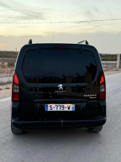 Peugeot Partner 2015 Tepee Allure 