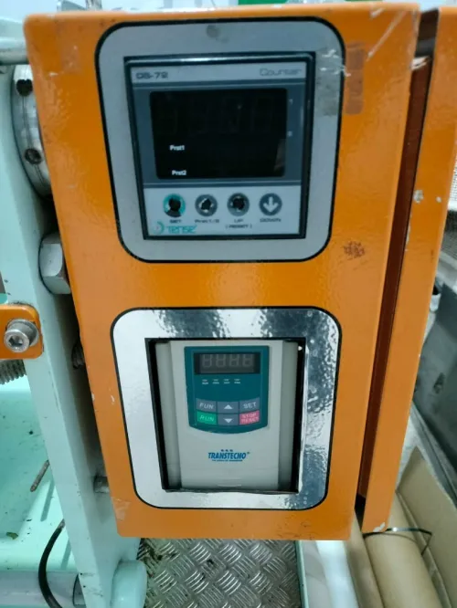 Machine enrouleuse film etirable papier cuisson emballage