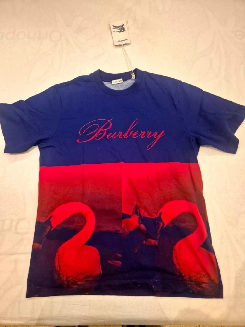 T-shirt Burberry