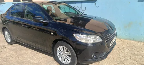 Peugeot 301 2015 pack luxe 