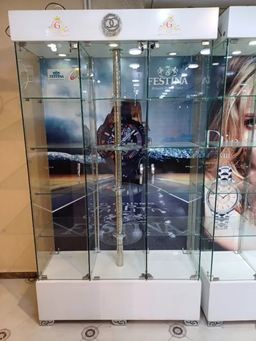 Equipment magasin habillement
