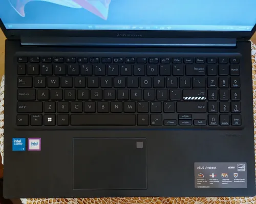 ASUS LAPTOP INTEL CORE 5 120U (i5 14th) / RAM 16GB / SSD 512 GB / ETAT NEUF
