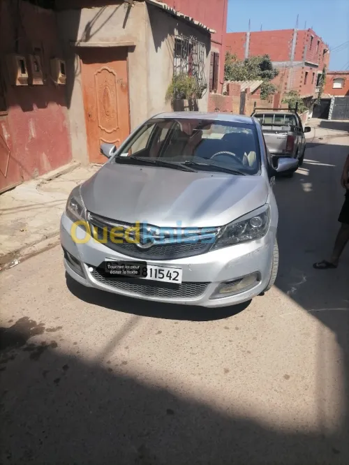 Haima m3 2015 