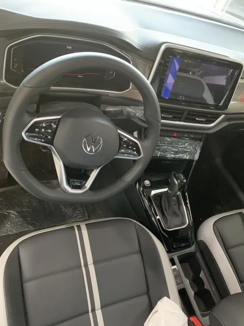 Volkswagen T-Roc 2025 R-Line 