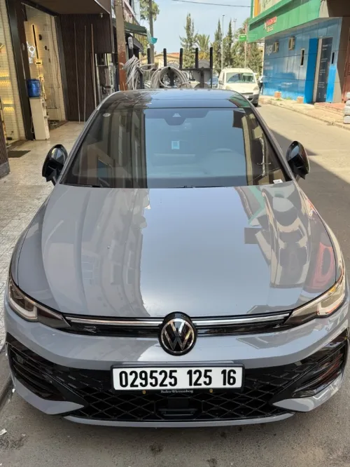 Volkswagen Golf 8 2025 R-Line