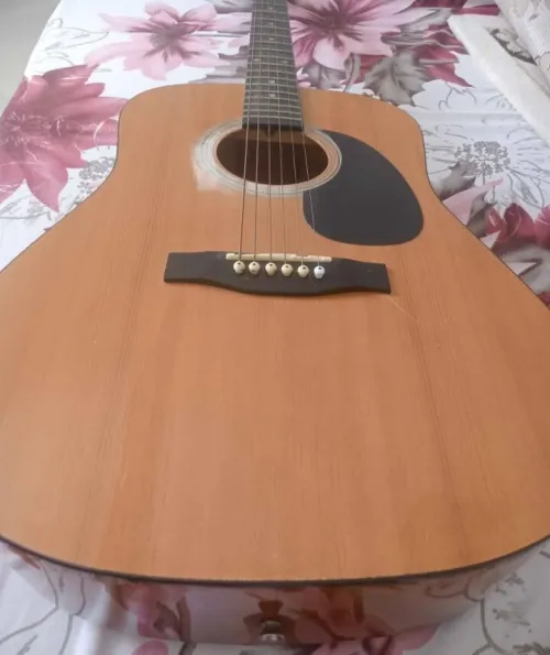 Guitare Acoustique lenson