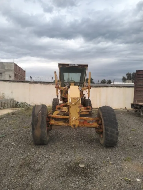 caterpillar niveleuse G12 1993