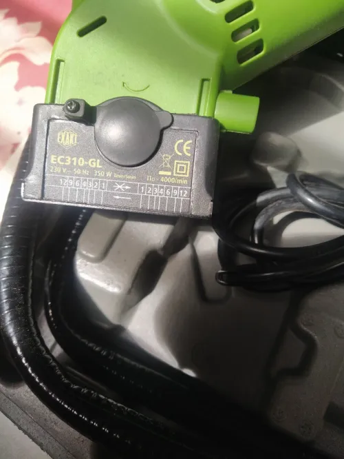 Mini scie de précision 