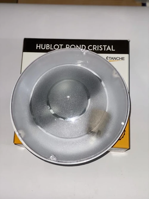 HUBLOT POUR ECLAIRAGE INTERIEUR