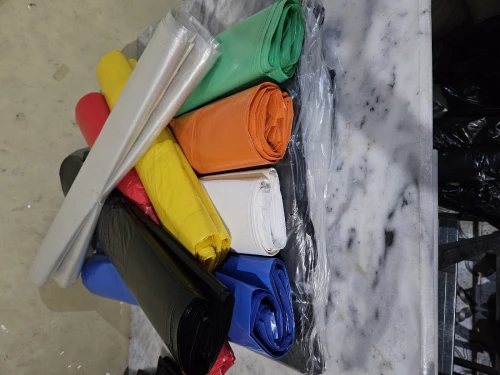 Fabrication des sacs poubelles