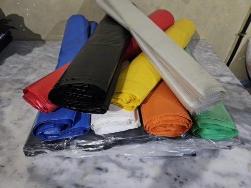 Fabrication des sacs poubelles