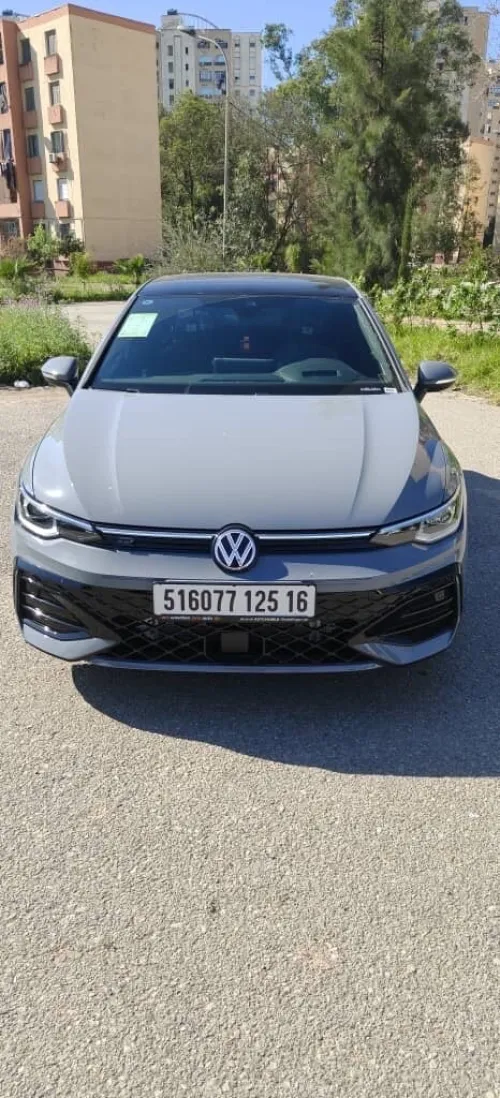 Volkswagen Golf 8 2025 Pro R-line