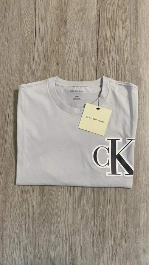 Polo + t-shirt tommy et ck original USA 