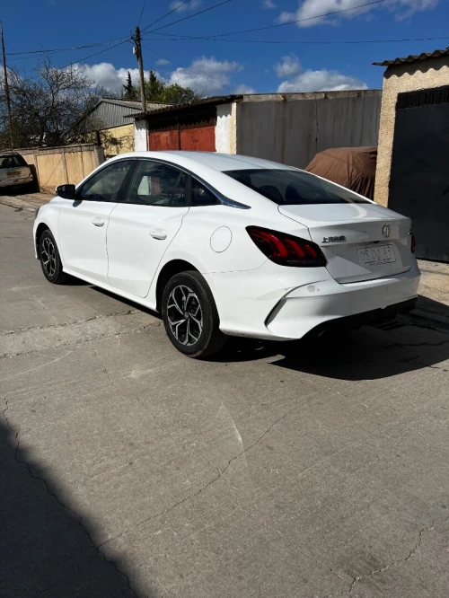 MG MG5 2026 