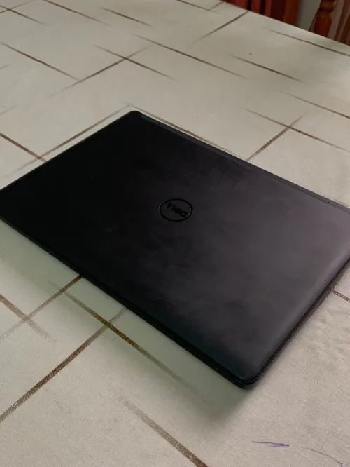 I5 5ème 8go RAM 512go SSD écran tactile