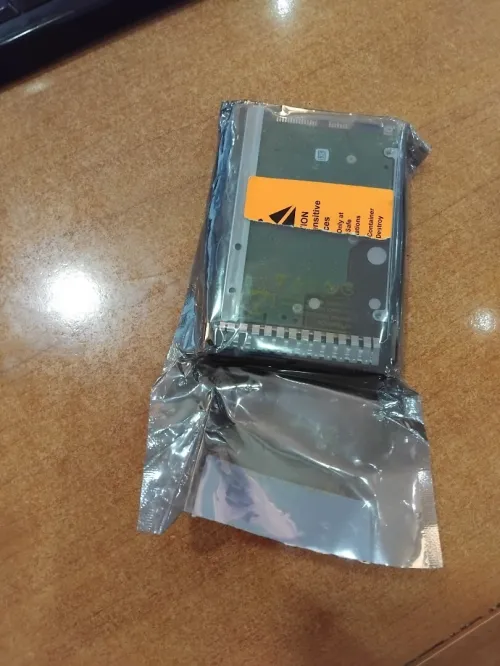 Disque dur SAS 1.2 TB