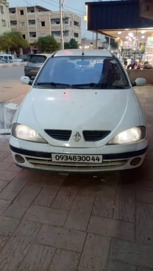 Renault Megan berak 2000 