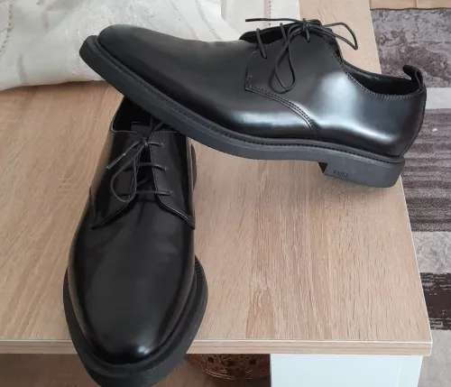 CHAUSSURES HOMME CLASSIQUE BOSS NEUF ORIGINAL original 