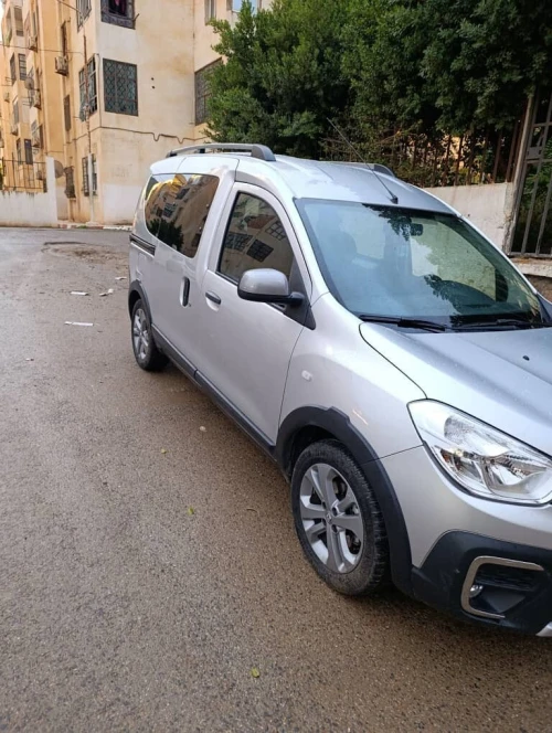 Renault Kangoo 2024 Techno