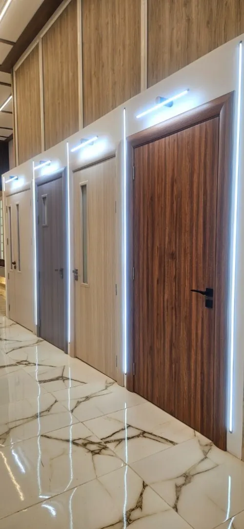Porte wpc résistant à l'eau 