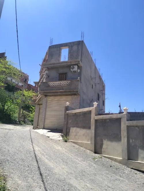 Vente Villa Bouira Sour el ghouzlane