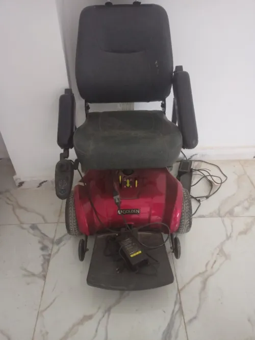 Fauteuil roulant électrique 