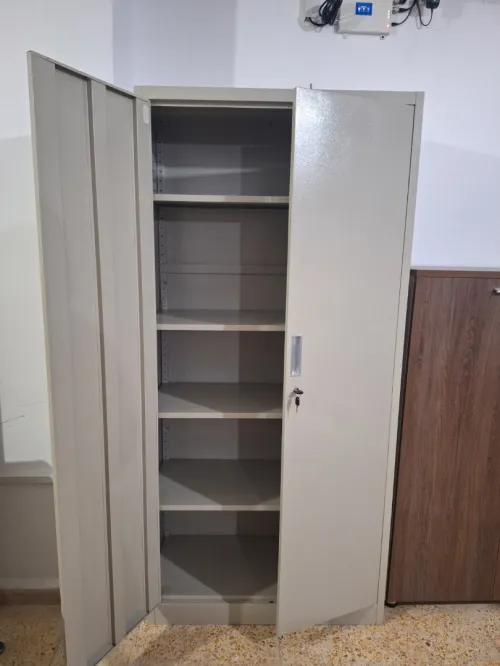 Armoire et vestiaire Métallique importation et local