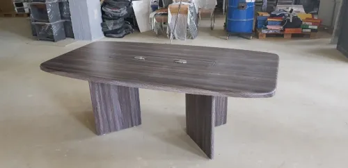 TABLE DE REUNION DIFFERENT DIMENSION 