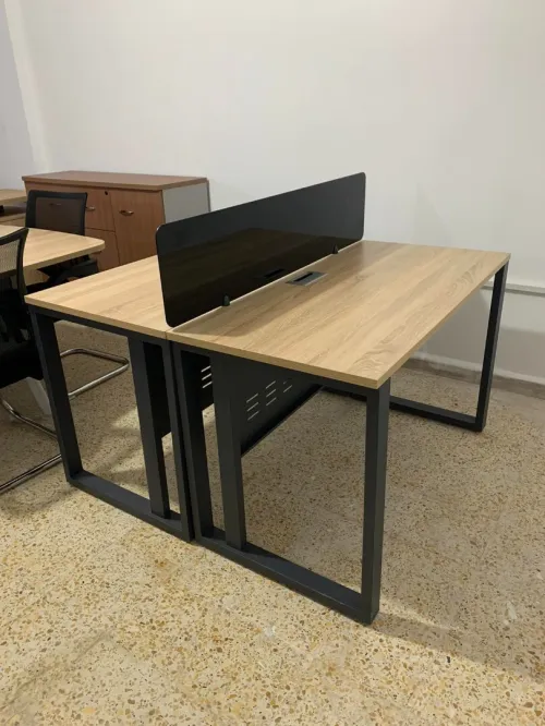 STATIONS DE TRAVAIL 
