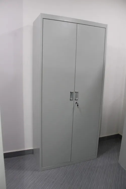 Armoire et vestiaire Métallique importation et local