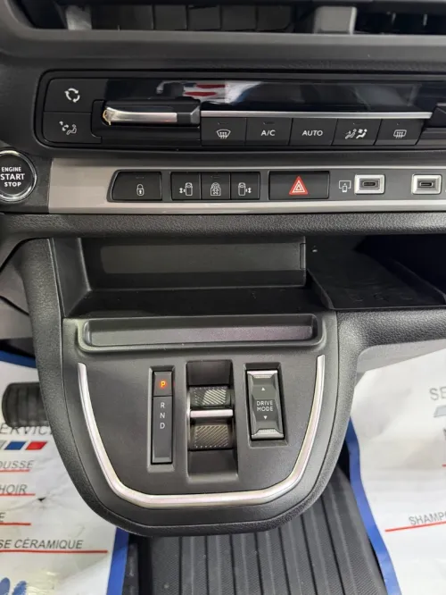 Peugeot Traveller 2025 Business Pack