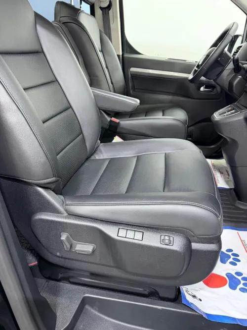 Peugeot Traveller 2025 Business Pack