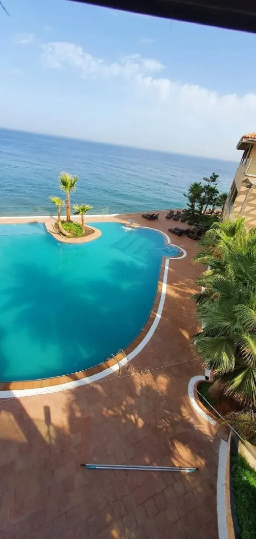 Construction piscines modernes en Algérie 