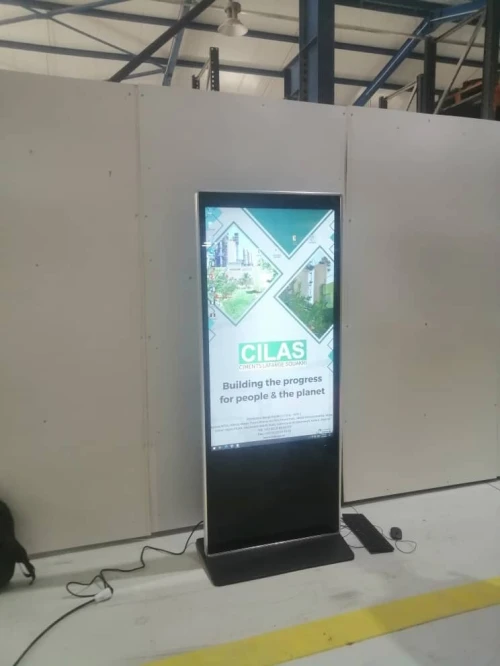  Location borne/totem interactif tactile