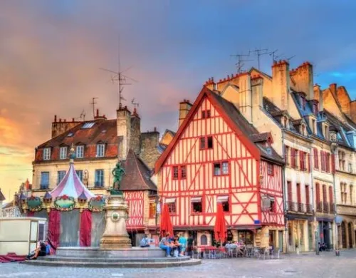 Circuit de Noel en France  7 jours de magie hivernale prix a partir de 330 000 dzd