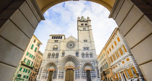 Italie Inoubliable : Rome Florence Cinque Terre Portofino & Milan  7 Jours de Découverte le prix est a partir de 360 000 DA