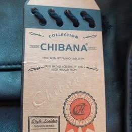 Vest cuire noir  shibana   taille    XL  bon qualitè